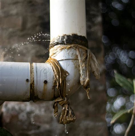 樓上漏水怎麼辦|樓上房屋漏水怎麼辦？專業漏水糾紛律師教你求償SOP。